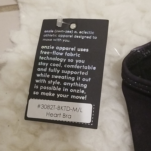 💕ONZIE💕 Tie Dye Heart Sports Bra M/L NWT - Picture 13 of 13